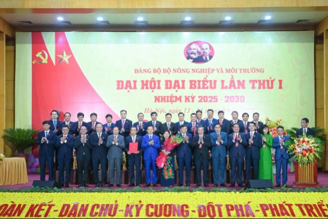 Ra mắt BCH Đảng bộ Bộ Nông nghiệp và Môi trường khóa I, nhiệm kỳ 2025-2030
